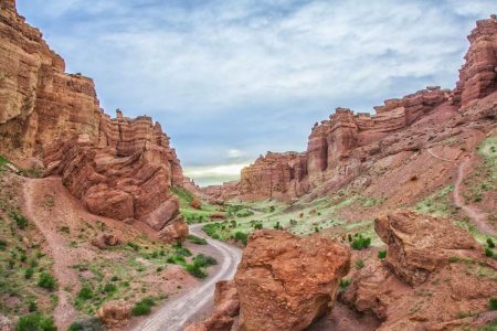 Almaty Eid Escape – Mountains, Lakes & City Charm