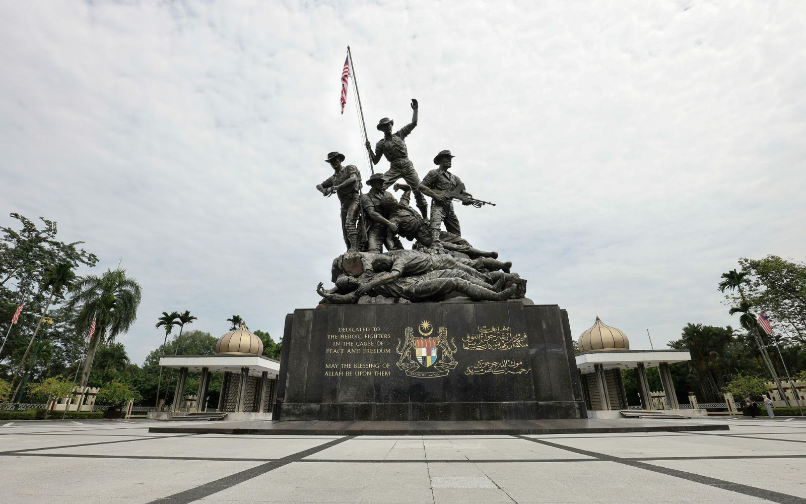 Singapore & Kuala Lumpur Eid-ul-Fitr Group Tour 2026 – Twin Cities, One Unforgettable Journey | 7 Days / 6 Nights