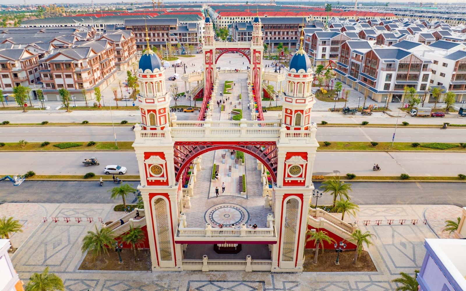 Explore Vietnam: Hanoi, Ninh Binh & Halong Bay Getaway | 4 nights/ 5 days