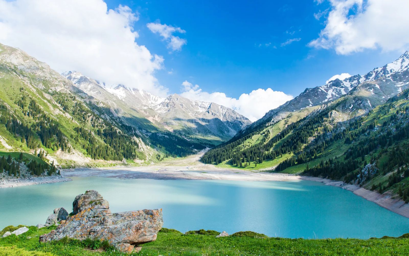 Almaty Eid Escape – Mountains, Lakes & City Charm