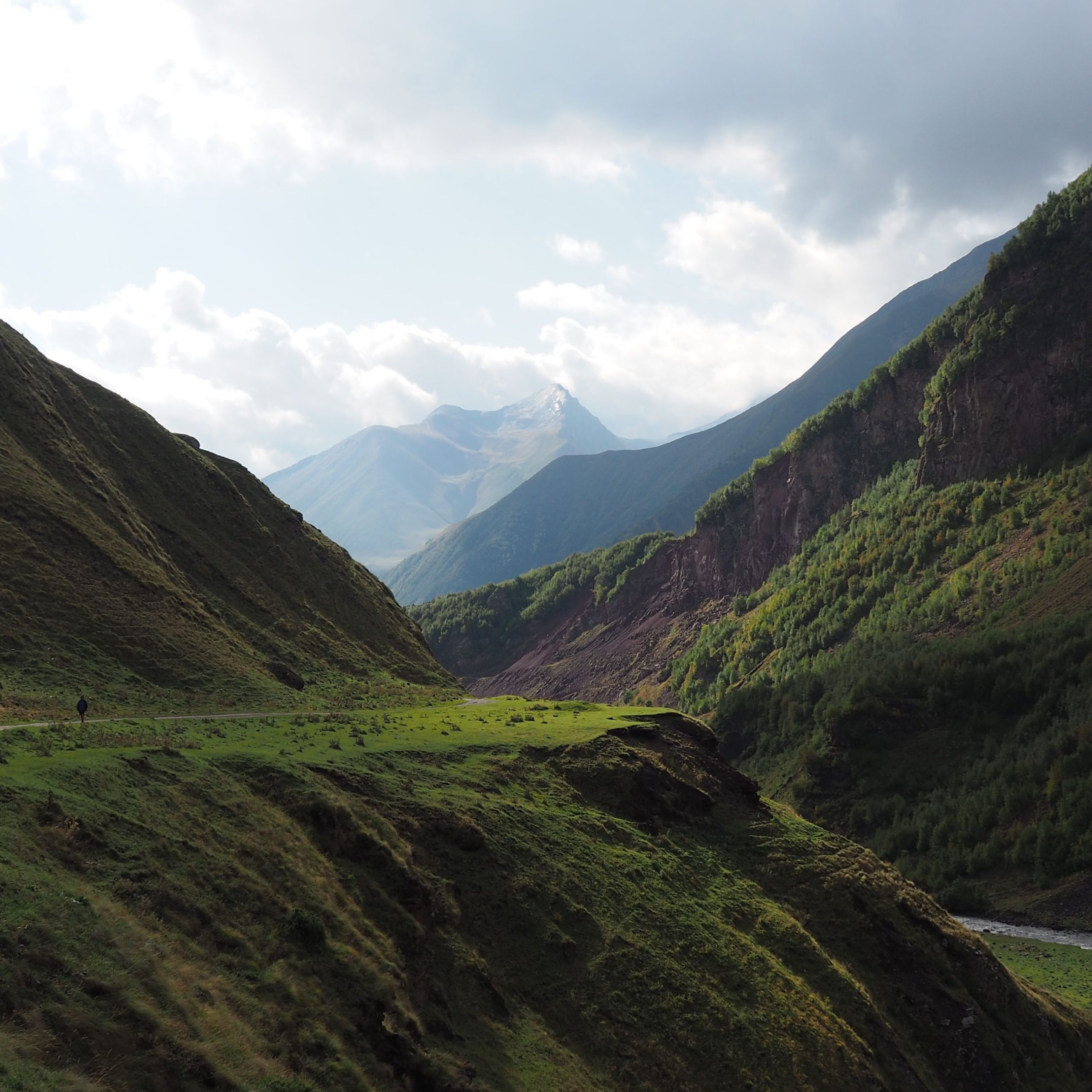 City Break to Mountain Escape – Georgia Package | 4N 5D